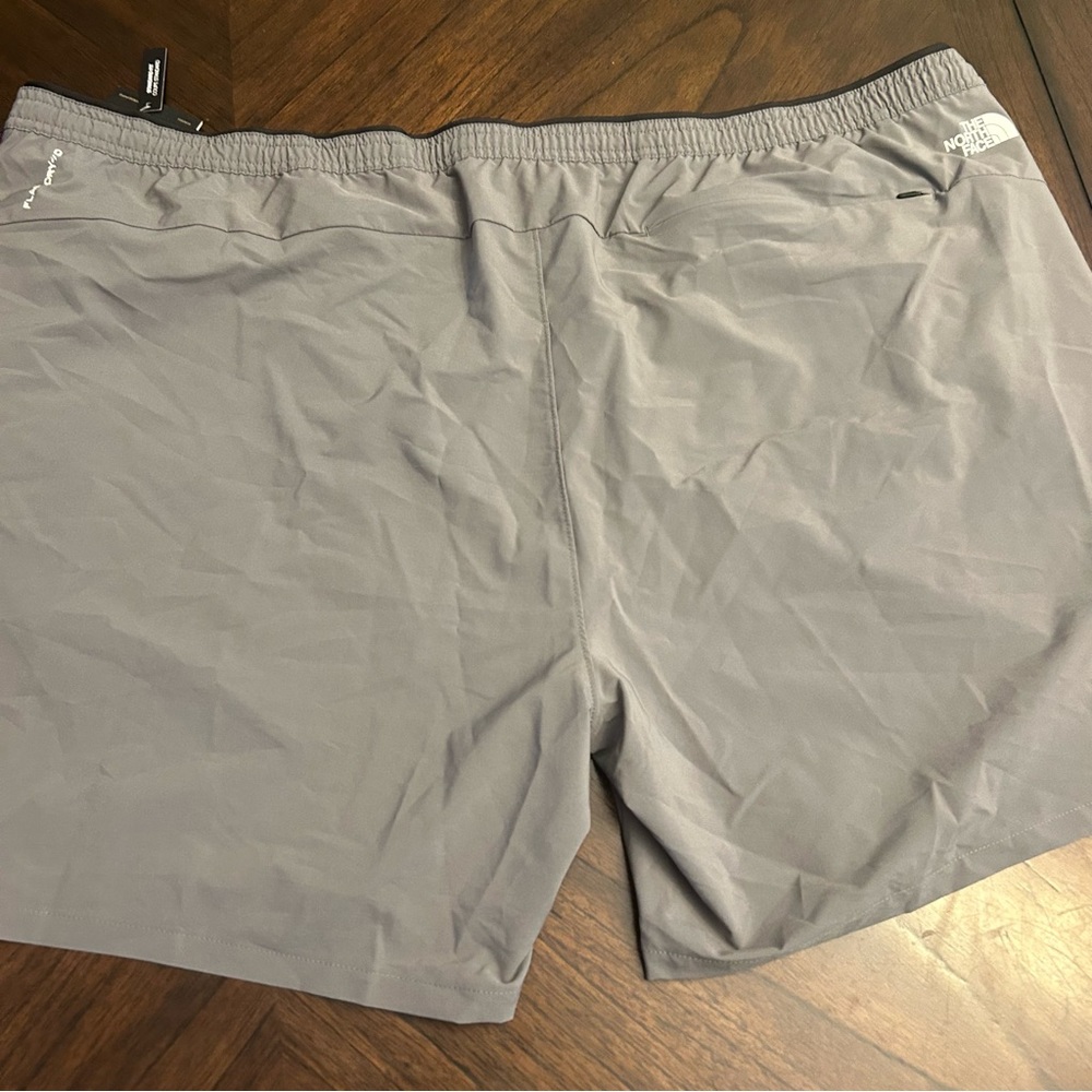 The North Face Mens Big Wander Short 2.0, 4X, LNG, Smoked Pearl New - Picture 9 of 11